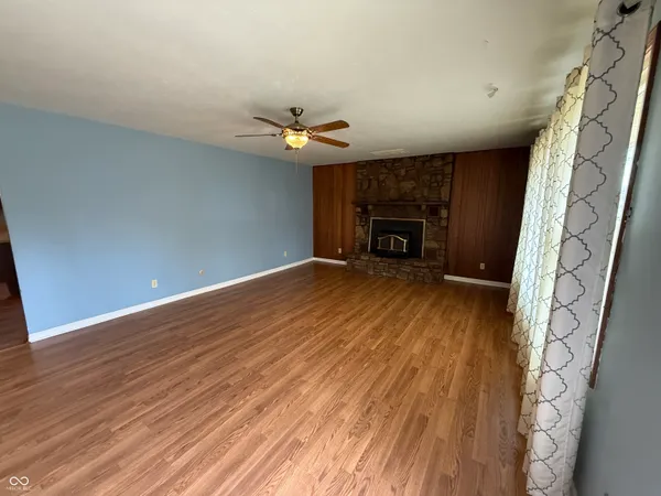 $285,000 | 8020 West Deaver Road, Columbus, IN 47201