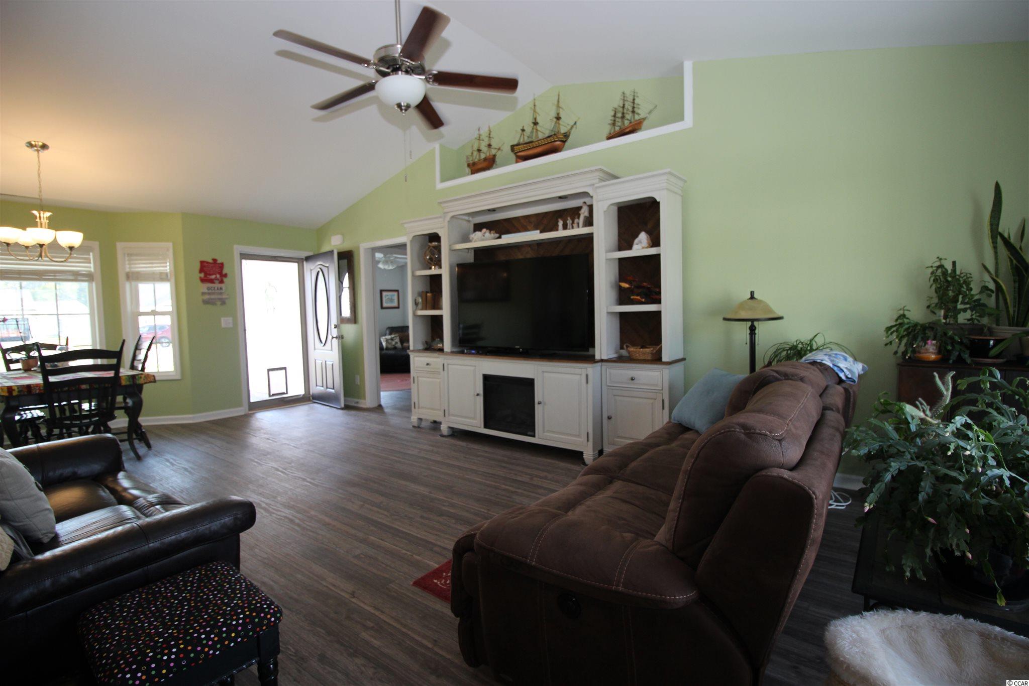 1305 Ruddy Court Conway, SC 29527 - Photo 9 of 27 Gallery Image 9