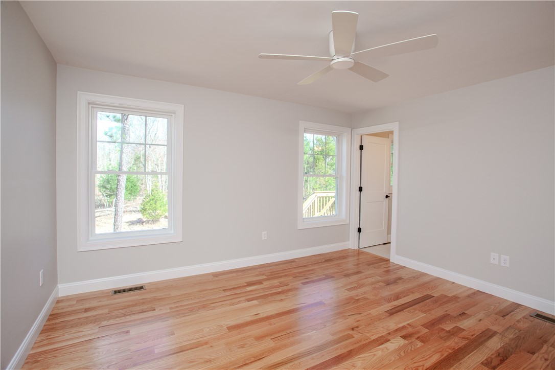 512 Old Mill Road Charlestown, RI 02813 - Photo 13 of 20
