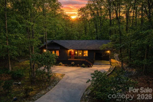 $429,750 | 417 Soquili Drive, Brevard, NC 28712