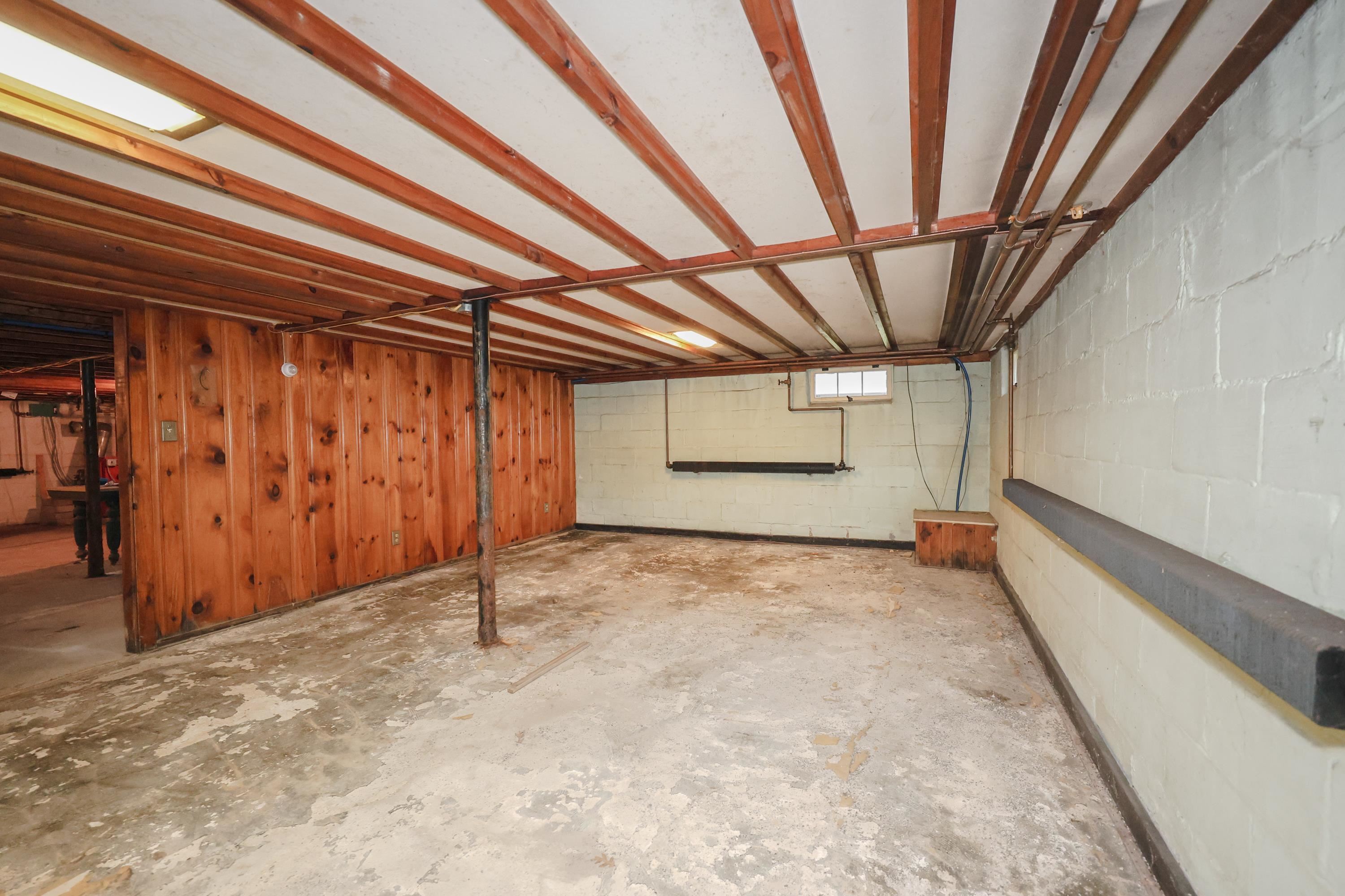 2 Juniper Street Rochester, NH 03867 - Photo 19 of 32