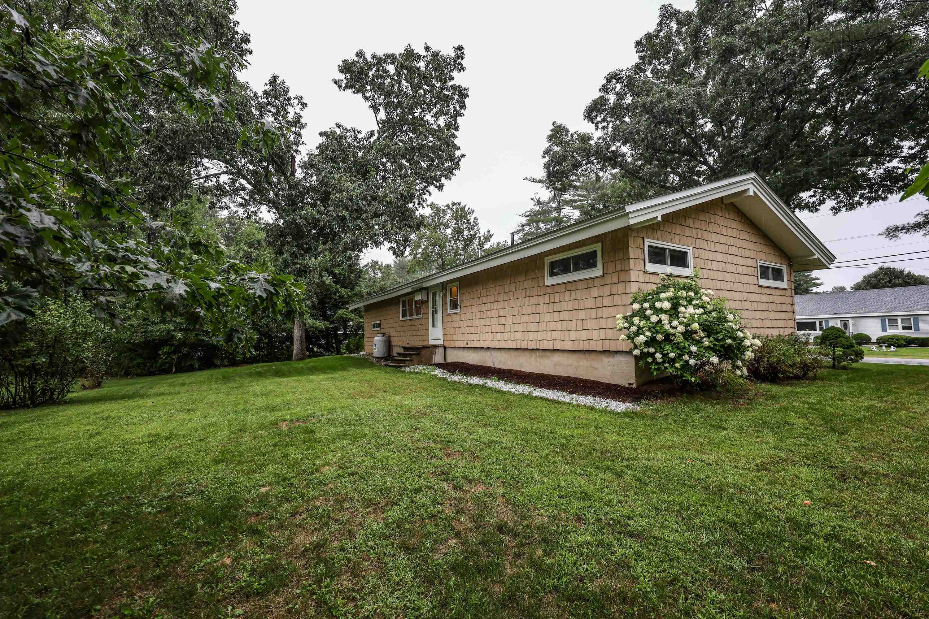 2 Juniper Street Rochester, NH 03867 - Photo 24 of 32