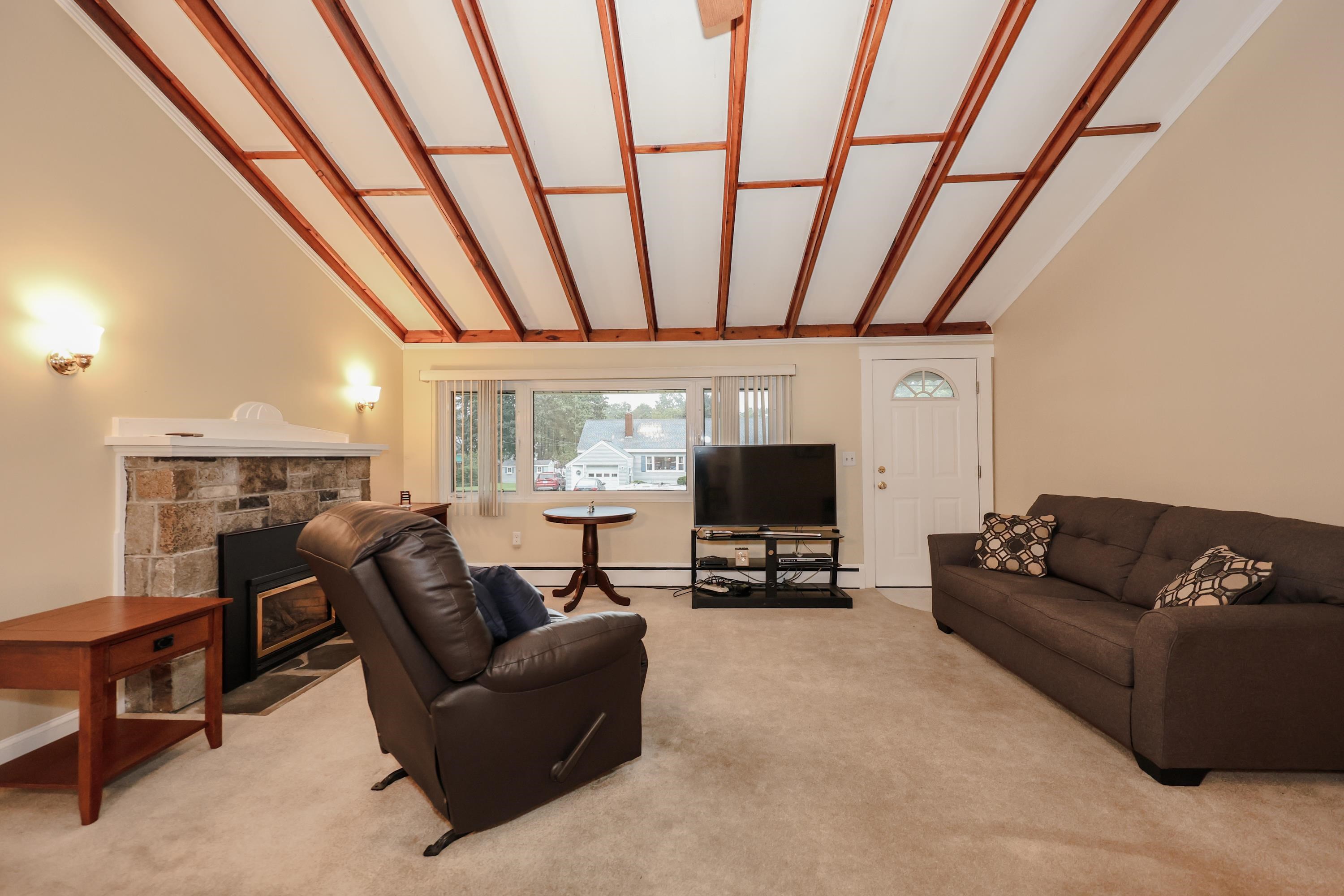 2 Juniper Street Rochester, NH 03867 - Photo 29 of 32
