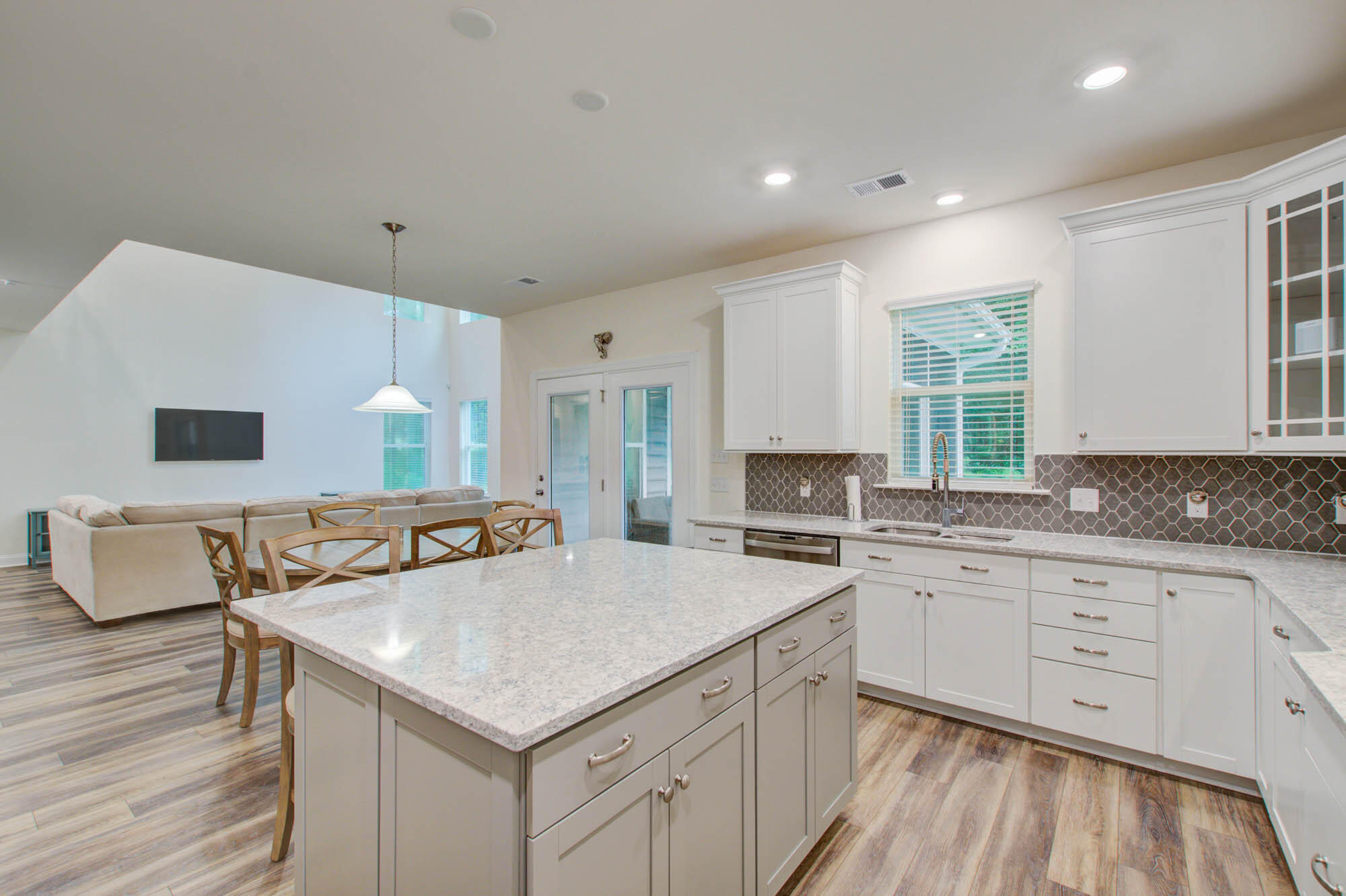 2015 Tacoma Circle Ridgeville, SC 29472 - Photo 21 of 56 Kitchen