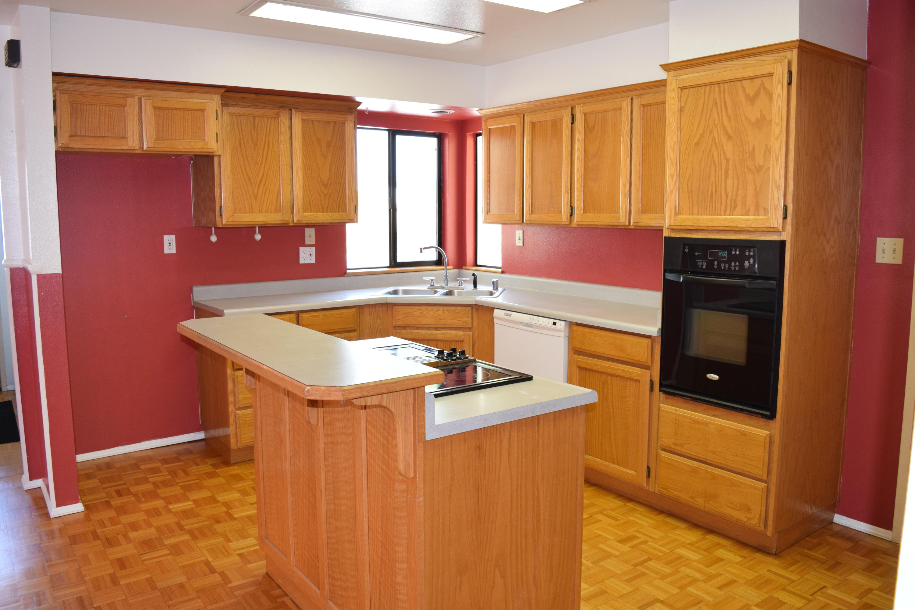 2051 Sutter Road McKinleyville, CA 95519 - Photo 9 of 27