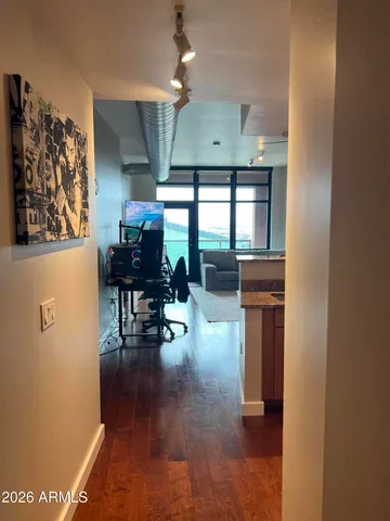 $2,100 | 310 South 4th Street, Unit 1408, Phoenix, AZ 85004