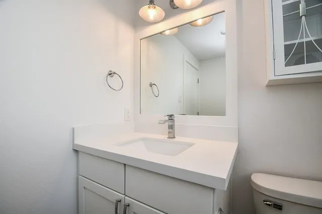 $3,200 | 1515 Weber Street, Unit A, Houston, TX 77007