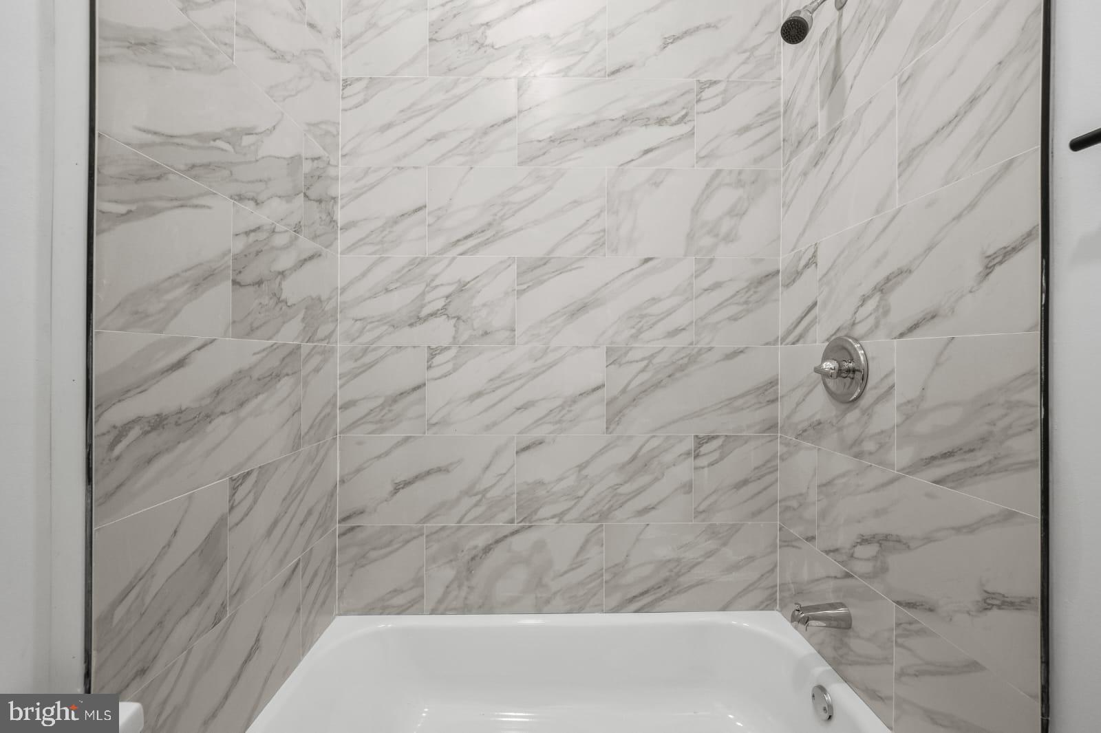 1237 North 60th Street, Unit 2R Philadelphia, PA 19151 - Photo 11 of 15