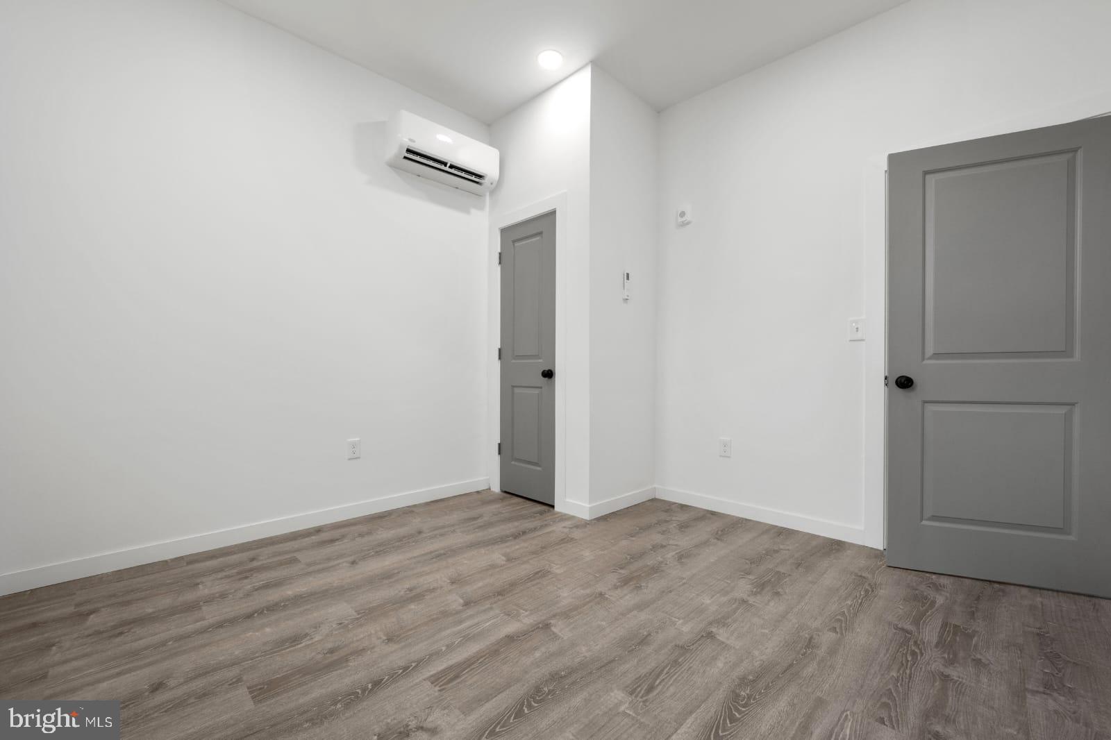 1237 North 60th Street, Unit 2R Philadelphia, PA 19151 - Photo 14 of 15