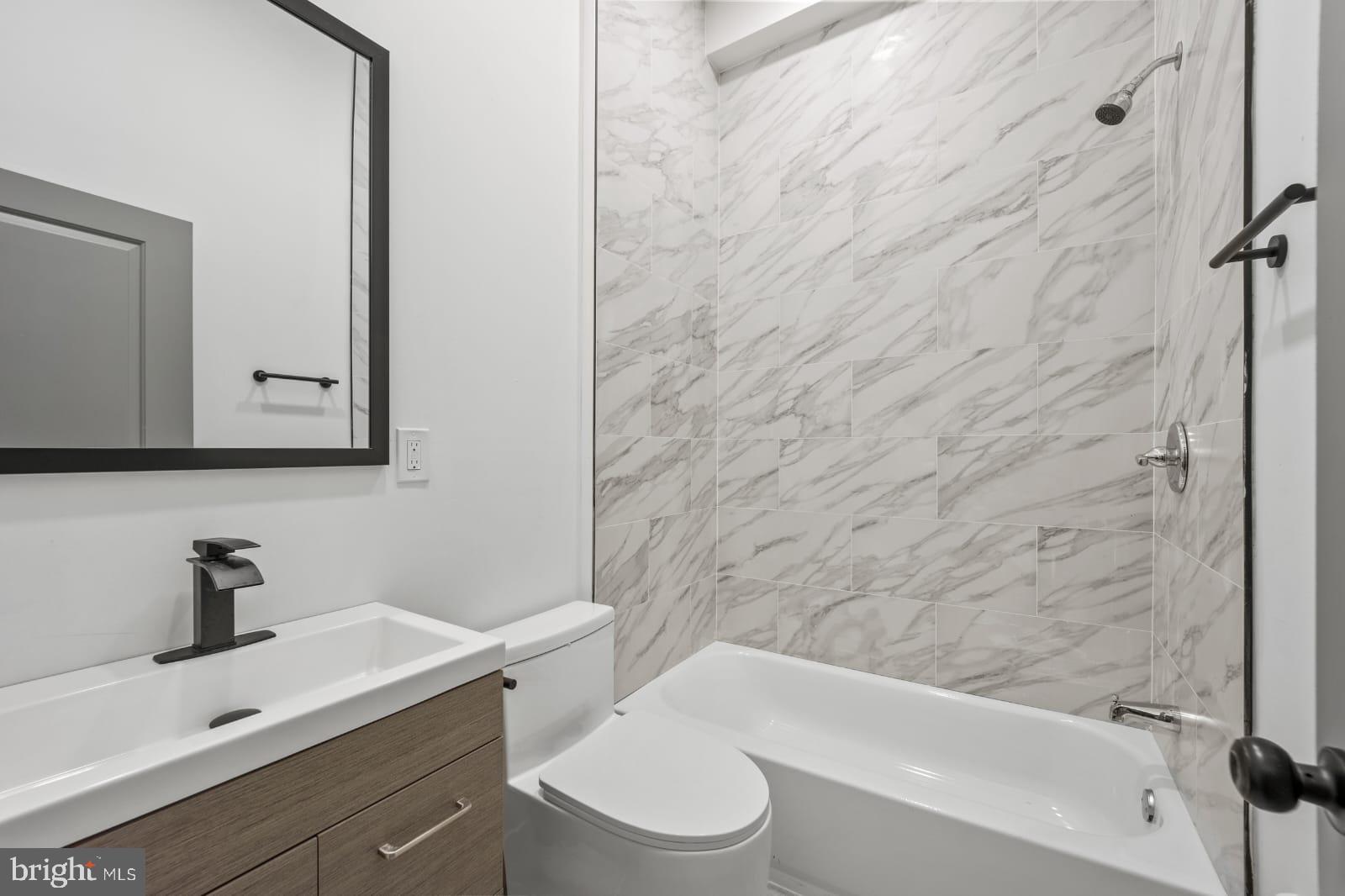 1237 North 60th Street, Unit 2R Philadelphia, PA 19151 - Photo 9 of 15