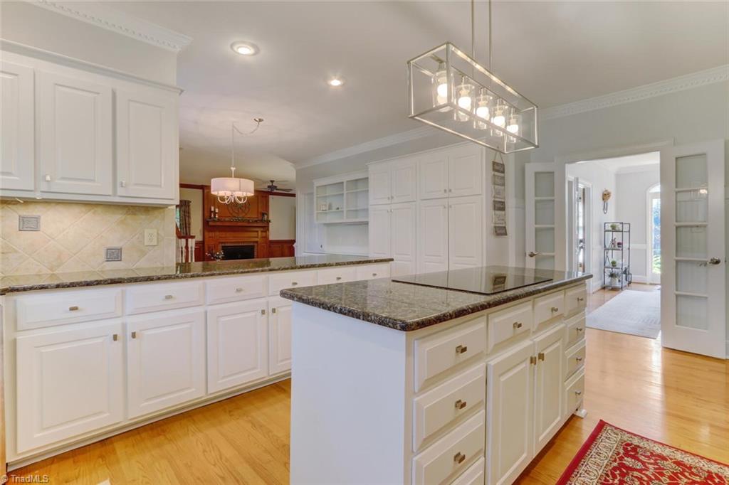 4906 Leadenhall Road Oak Ridge, NC 27310 - Photo 10 of 36