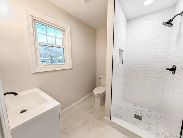 $499,999 | 15 Short Street, Flanders, NY 11901