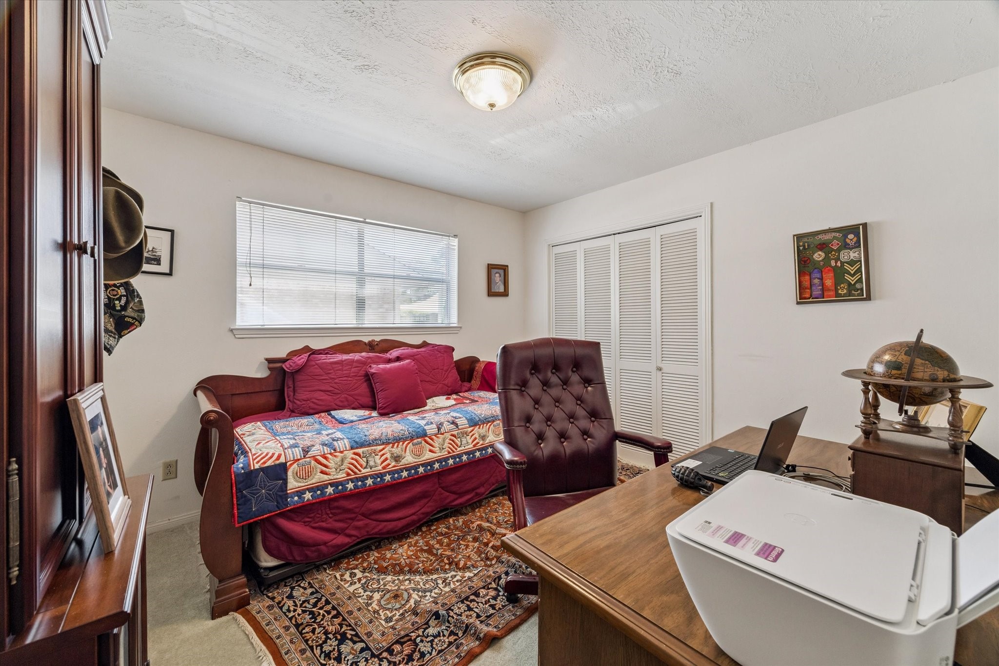 3019 Stetson Lane Houston, TX 77043 - Photo 19 of 28 Bright bedroom featuring clean lines and a calm atmosphere.