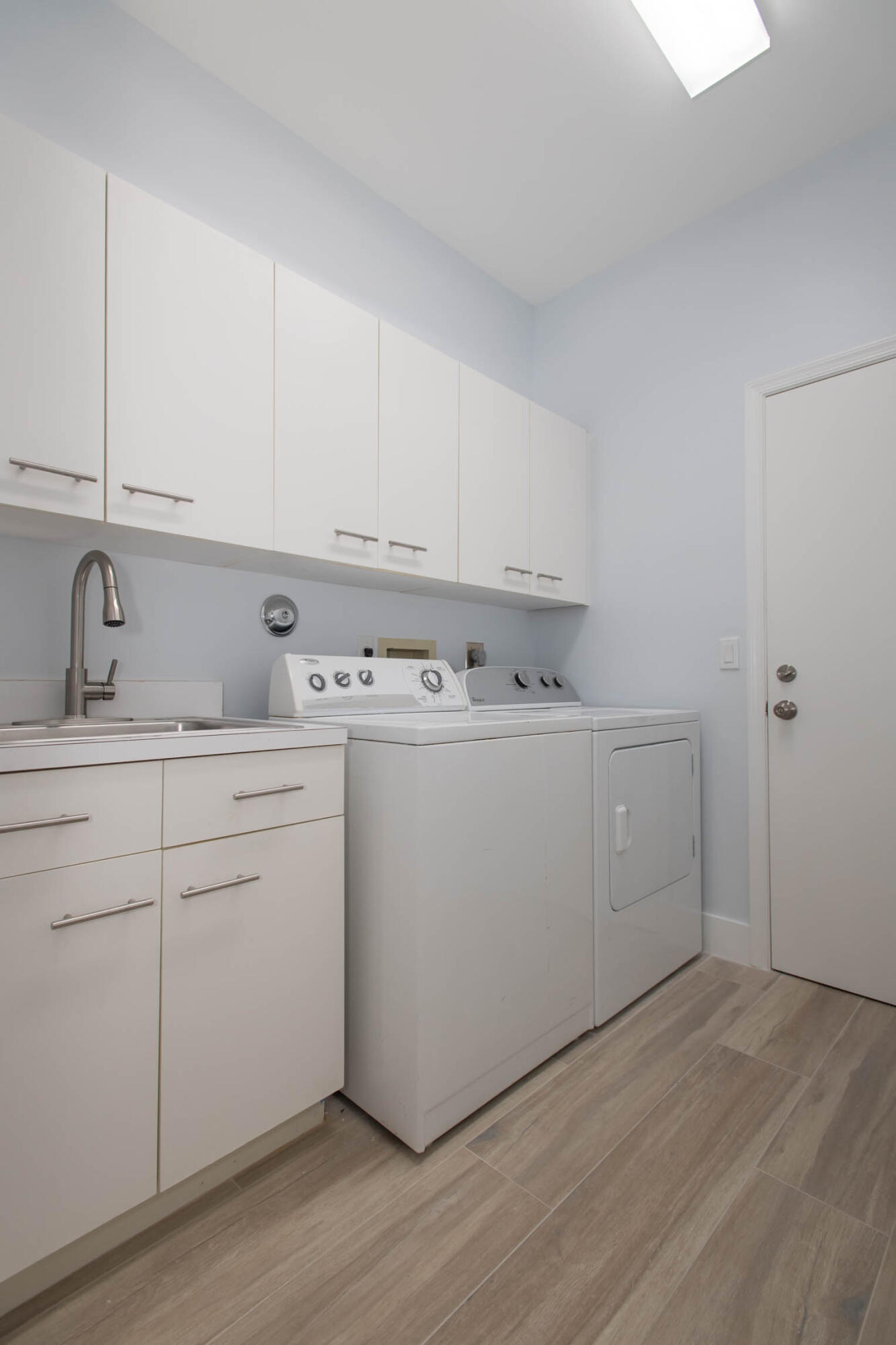 6656 Northwest 25th Way Boca Raton, FL 33496 - Photo 30 of 31 Laundry
