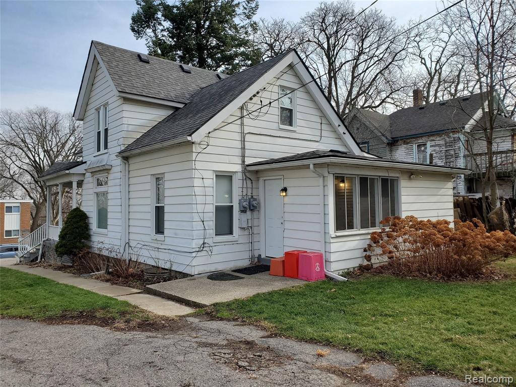 8 South Normal Street, Unit UPPR Ypsilanti, MI 48197 - Photo 2 of 10