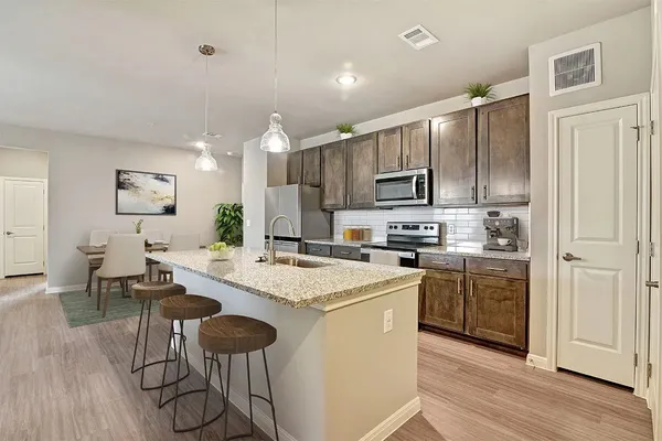 $1,460 | 3301 Gulf Freeway, Unit 8208, Texas City, TX 77568
