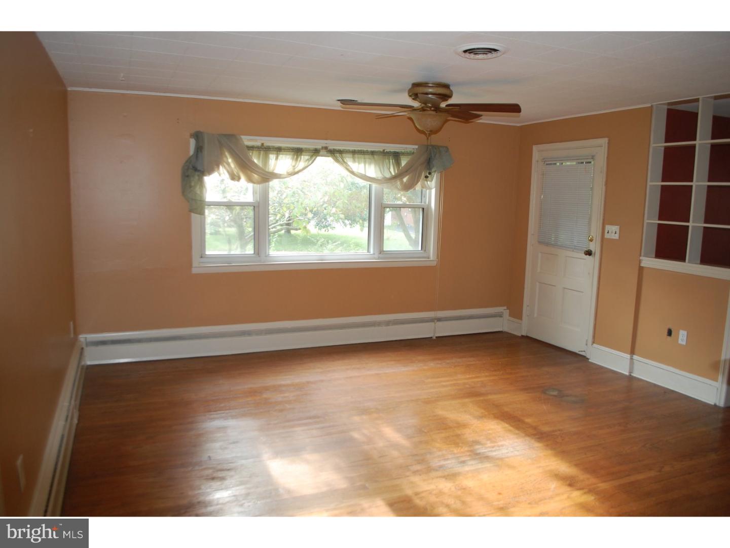 21 Windsor Road Wilmington, DE 19809 - Photo 7 of 15 Gallery Image 7
