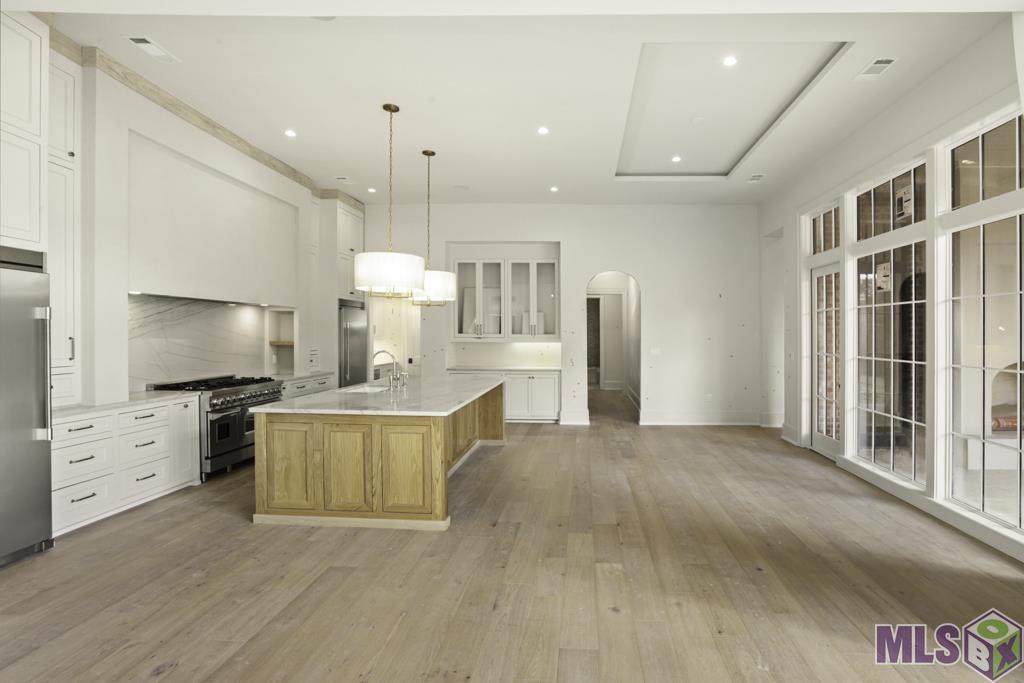 723 Adelia Lane Baton Rouge, LA 70806 - Photo 3 of 29