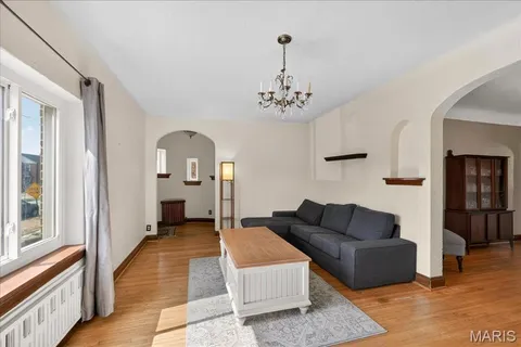 $310,000 | 5241 Lindenwood Avenue, St. Louis, MO 63109