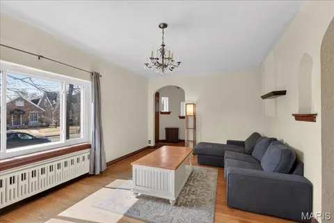 $310,000 | 5241 Lindenwood Avenue, St. Louis, MO 63109