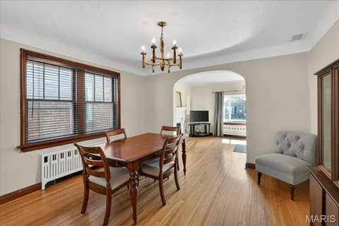 $310,000 | 5241 Lindenwood Avenue, St. Louis, MO 63109