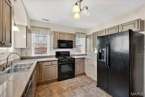 $310,000 | 5241 Lindenwood Avenue, St. Louis, MO 63109