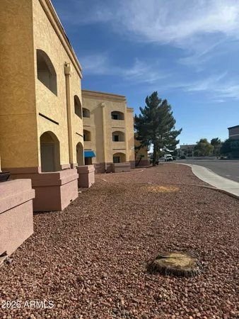 $1,300 | 12221 West Bell Road, Unit 141, Surprise, AZ 85378