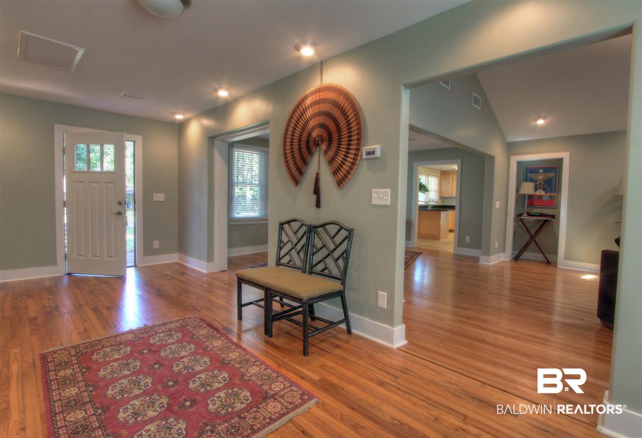 114 Powell Avenue Fairhope, AL 36532 - Photo 7 of 35