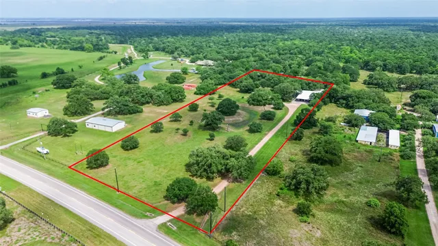$640,000 | 19231 Farm To Market Road 442, Boling, TX 77420
