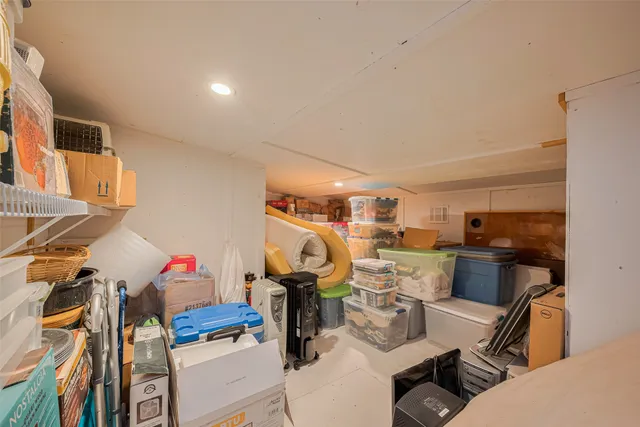 $640,000 | 19231 Farm To Market Road 442, Boling, TX 77420