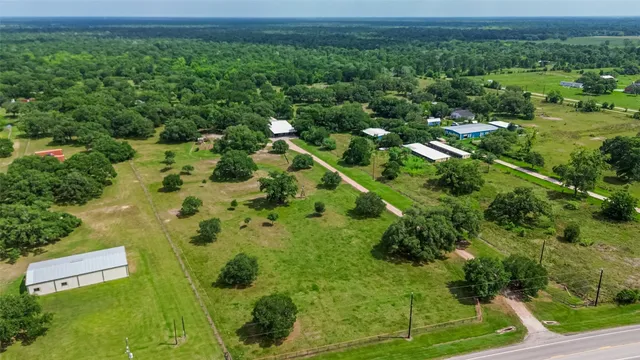 $640,000 | 19231 Farm To Market Road 442, Boling, TX 77420