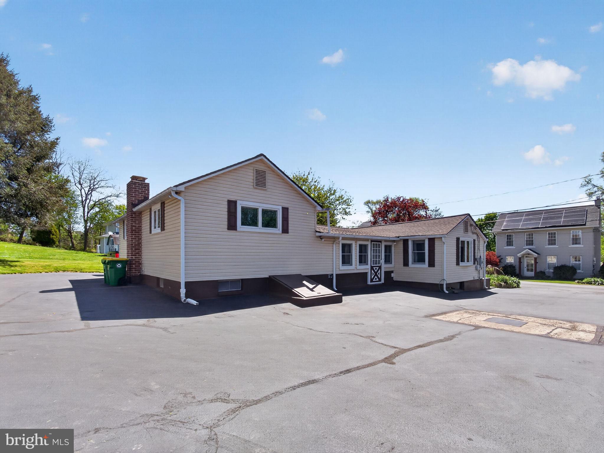 8275 Mertztown Road Alburtis, PA 18011 - Photo 10 of 53