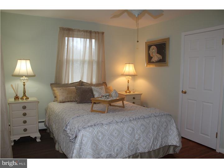 102 North Line Road Newtown Square, PA 19073 - Photo 13 of 25 Bedroom - Main
