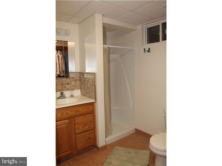 102 North Line Road Newtown Square, PA 19073 - Photo 25 of 25 Bathroom