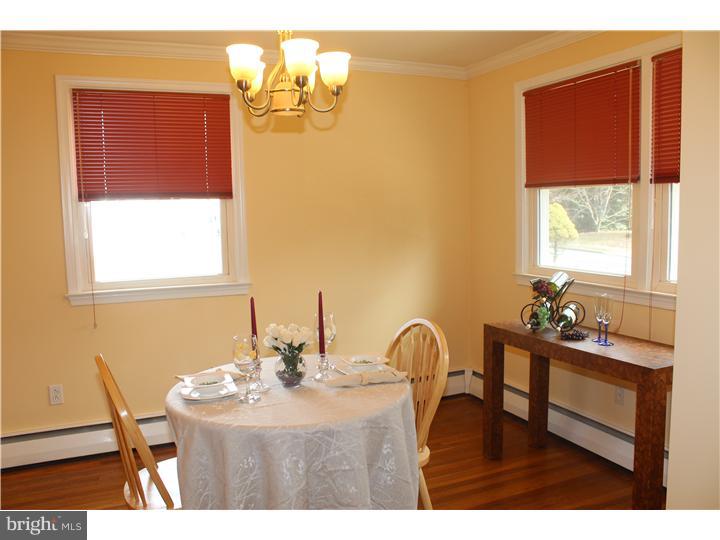 102 North Line Road Newtown Square, PA 19073 - Photo 5 of 25 Dining Room