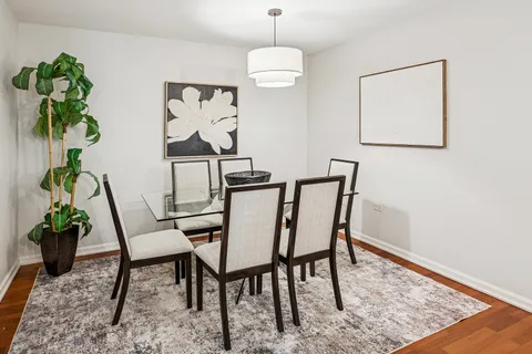 $575,000 | 160 East Illinois Street, Unit 1008, Chicago, IL 60611