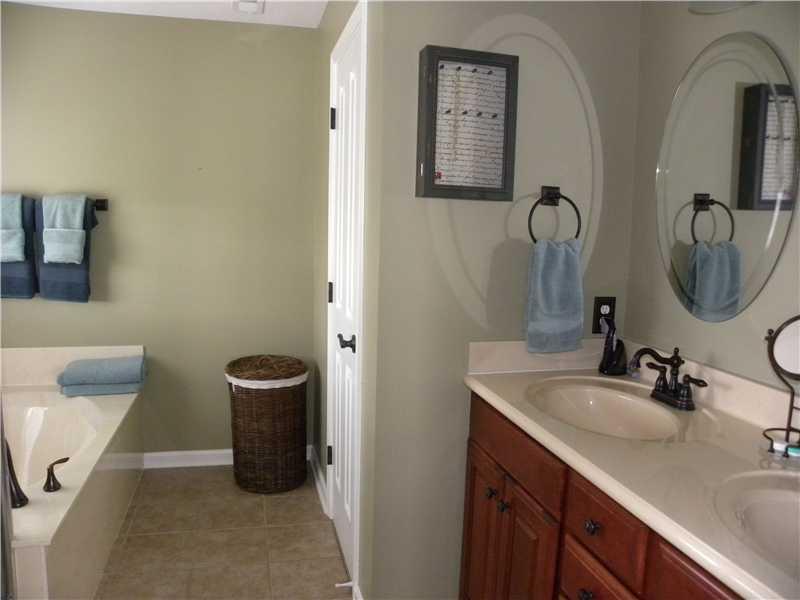 5690 Yorktown Road Plainfield, IN 46168 - Photo 14 of 24 Gallery Image 14