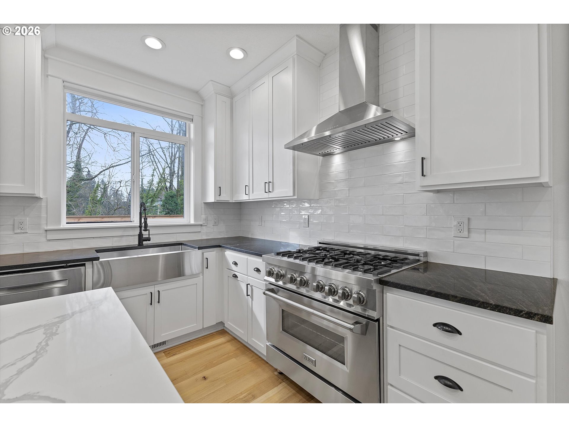 31373 Southwest Chia Loop Wilsonville, OR 97070 - Photo 11 of 48