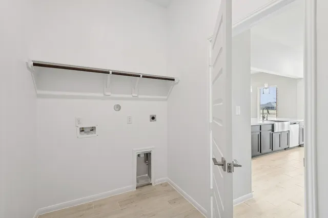 $514,588 | 6802 Allens Landing, Needville, TX 77461