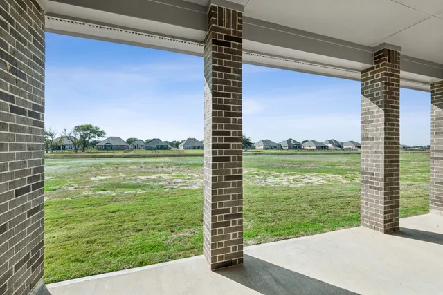 $514,588 | 6802 Allens Landing, Needville, TX 77461