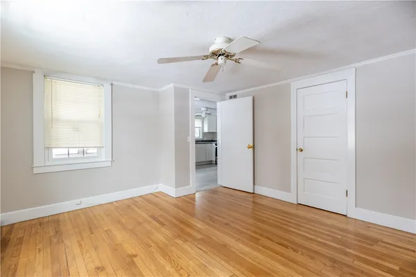 $2,100 | 31 Kirby Street, Unit 1, Barrington, RI 02806
