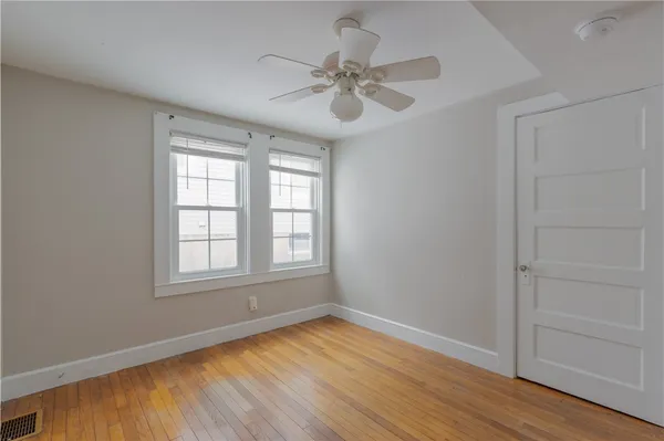 $2,100 | 31 Kirby Street, Unit 1, Barrington, RI 02806