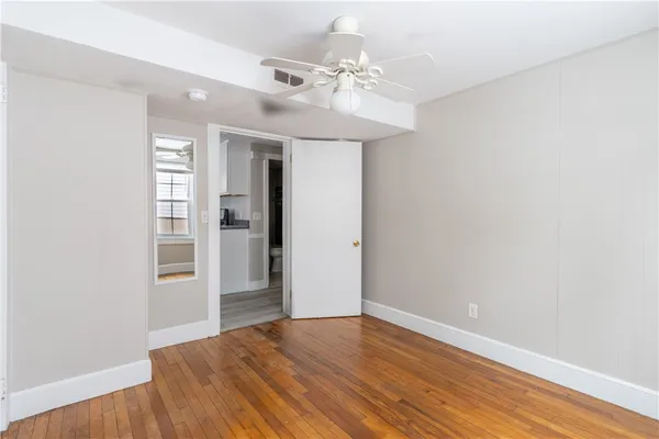 $2,100 | 31 Kirby Street, Unit 1, Barrington, RI 02806