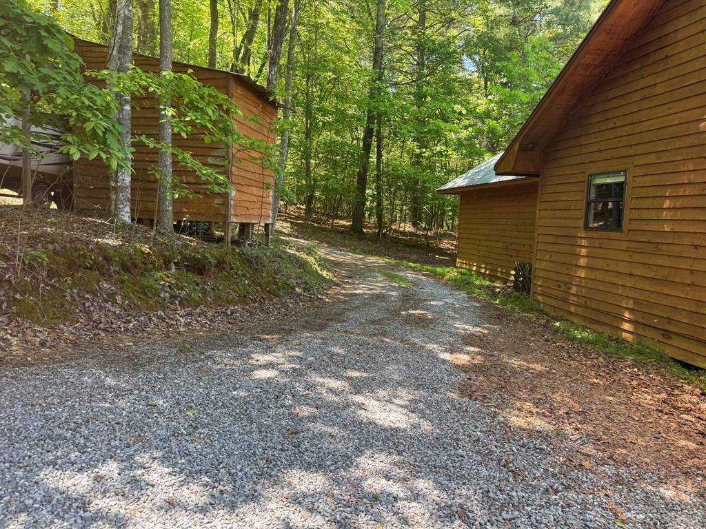 128 Old Dixie Road Blairsville, GA 30512 - Photo 8 of 46
