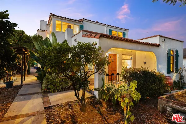 $2,298,000 | 936 North Nopal Street, Santa Barbara, CA 93103