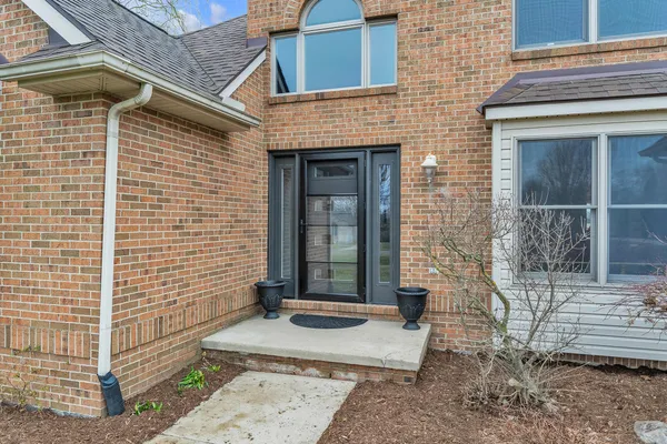 $775,000 | 9838 Woodbend Drive, Saline, MI 48176