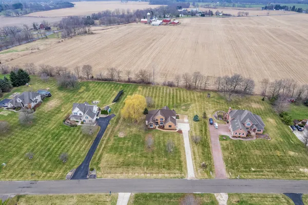 $775,000 | 9838 Woodbend Drive, Saline, MI 48176