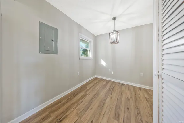 $360,000 | 6288 Highway 65, Hazleton, IN 47640