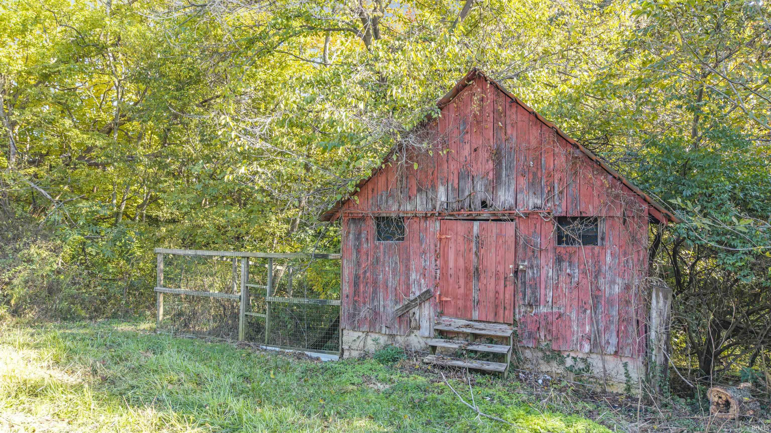 6288 Highway 65 Hazleton, IN 47640 - Photo 6 of 24