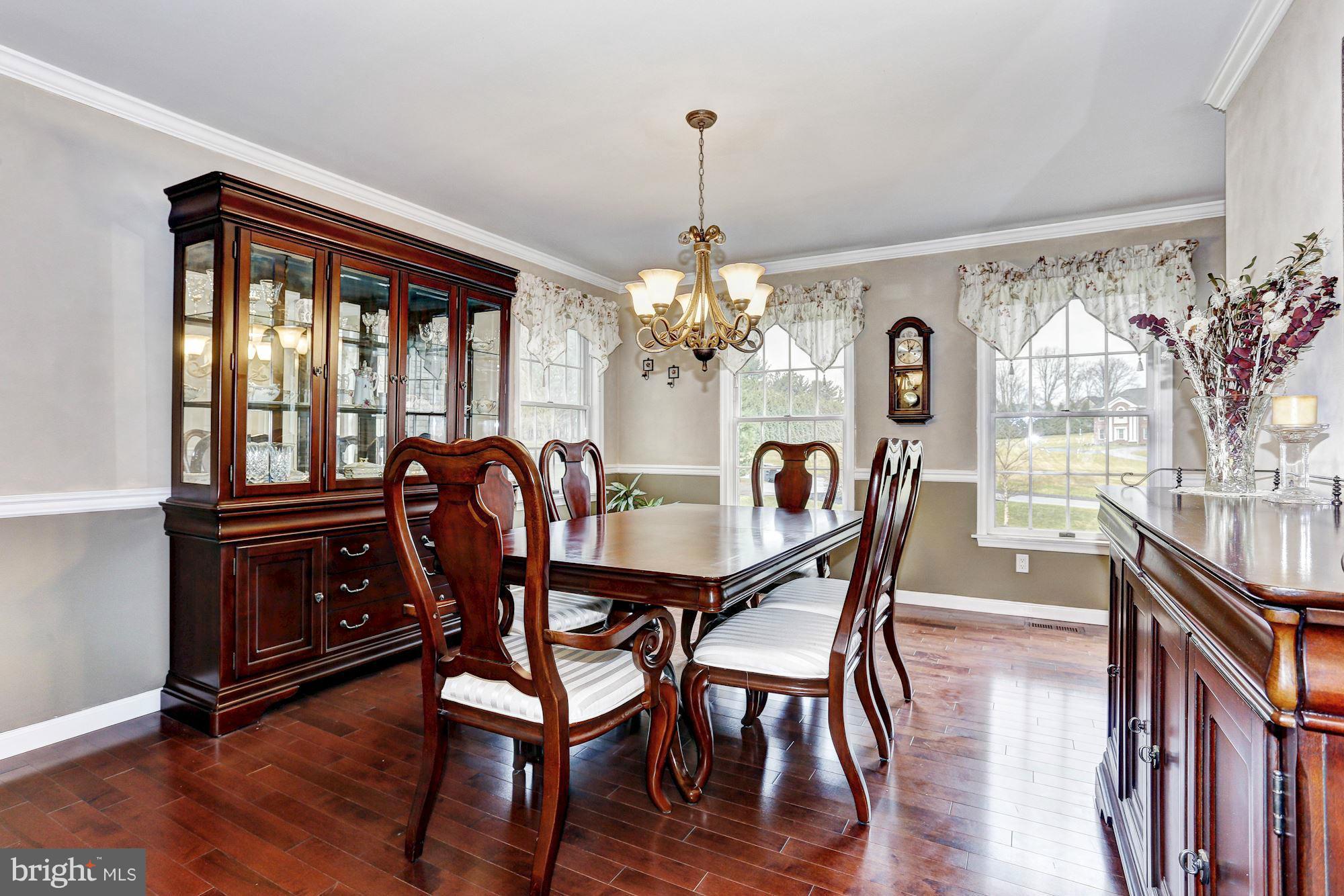 13000 12 Hills Road Clarksville, MD 21029 - Photo 5 of 30 Formal Dining Room